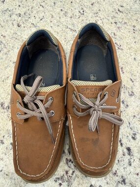 Sperry Boy’s Tan Leather Deck Boat Shoes Size 4